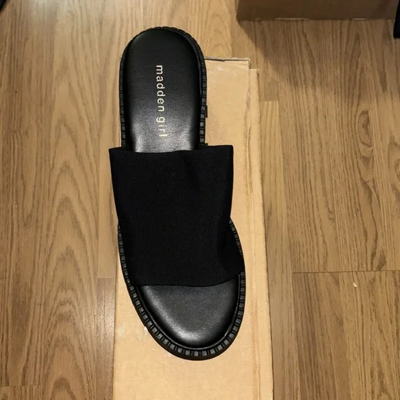 Madden Black Trick Platform Slide Size 9 NWOT - Picture 9 of 10